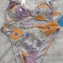 Size Small Bathing Suit Bikini 👙 Purple With Flowers