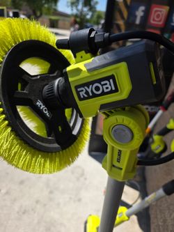 RYOBI
ONE+ 18V Cordless Soap Dispensing Scrubber (Tool Only