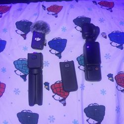 DJI Osmo Pocket 3 Creator Combo, 1'' CMOS, 4K Resolution/120fps Vlog Camera, 3-Axis Stabilization, Face/Object Tracking, Mic Included for Clear Sound,