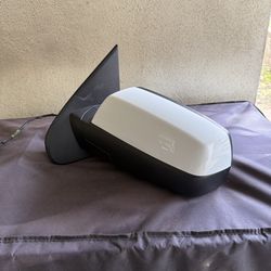 2014-2018 Chevrolet 1500 OEM LH Driver Side Mirror
