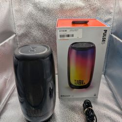 JBL M:PULSE 5 PORTABLE SPEAKER 