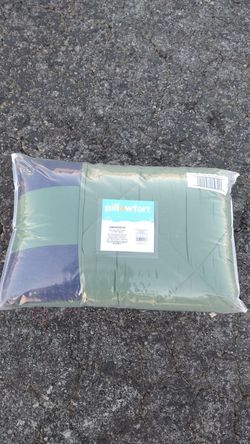 Comforter set full/Queen size