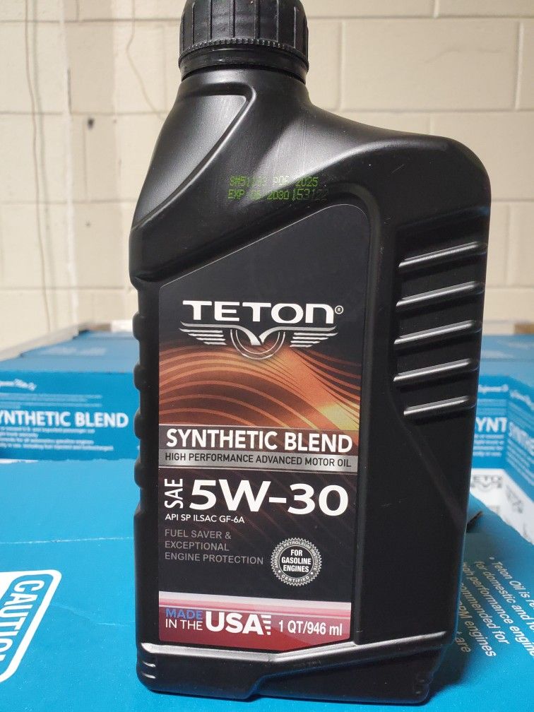 Special Price Motor Oil Case 12QT High Quality Available