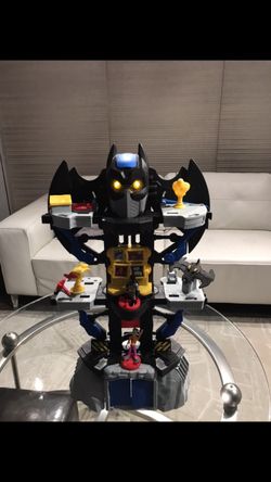 Fisher-Price imaginenext DC Super Friends Transforming Batcave