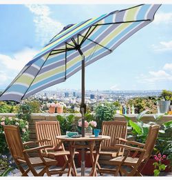 9' Outdoor Patio Umbrella, Outdoor Table Umbrella, Yard Umbrella, Market Umbrella with 8 Sturdy Ribs, Push Button Tilt and Crank