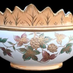 Gorgeous Vintage Porcelain Japanese Tureen / Planter Bowl