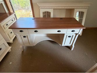Office Suite Desk