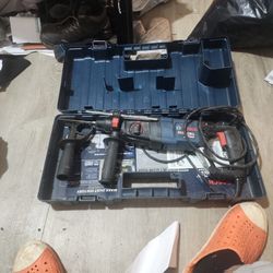 BOSCH SDS-PLUS HAMMER