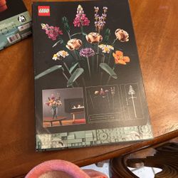 Lego Flower Bouquet Set/ Lego Tiny Plants Set