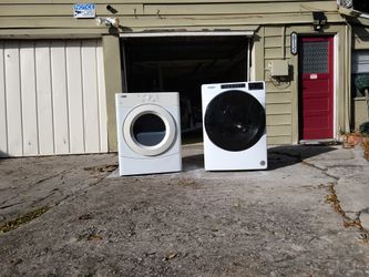🔹 2 Washer & Dryer Sets for Sale – Both All-Electric Front Loaders – Starting at $300 Each (Firm / OBO)