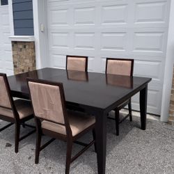 Solid Wood Dining Table with 4 Chairs – Extendable