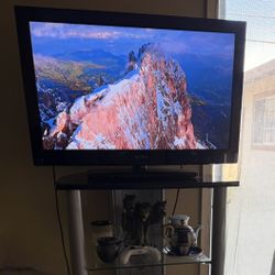 32” Tv With Stand
