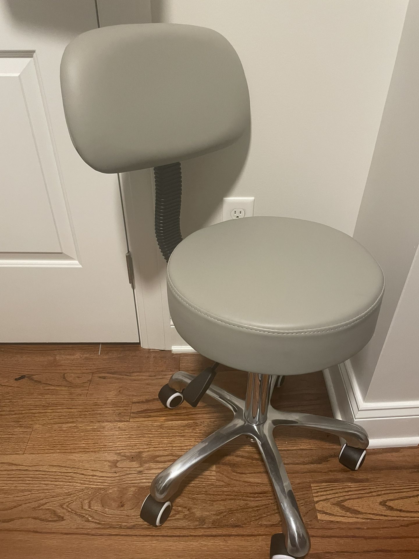 Grey Desk Chair 
