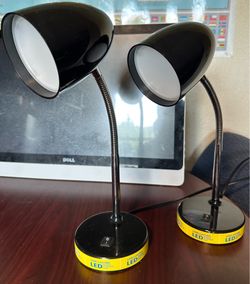 Mainstays LED Desk Lamp MTSL1001AHB-LED3.5K840