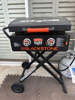 BLACKSTONE 22” GRIDDLE WITH FLEXFOLD LEGS
