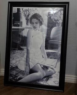 Lana Del Rey Poster & Frame: Black and White
