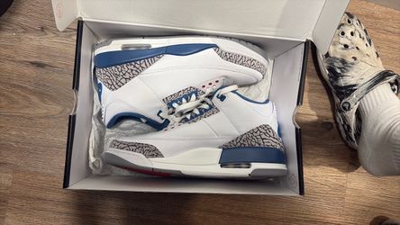 Jordan retro 3s