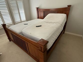 Adjustable motorized bed base (set of two)