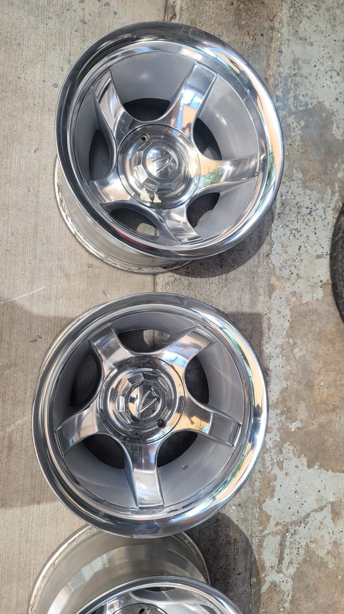 Hard To Find 15x10 Carusi Wheels 5 Lug