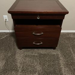 Beautiful Nightstands/ End  Tabled