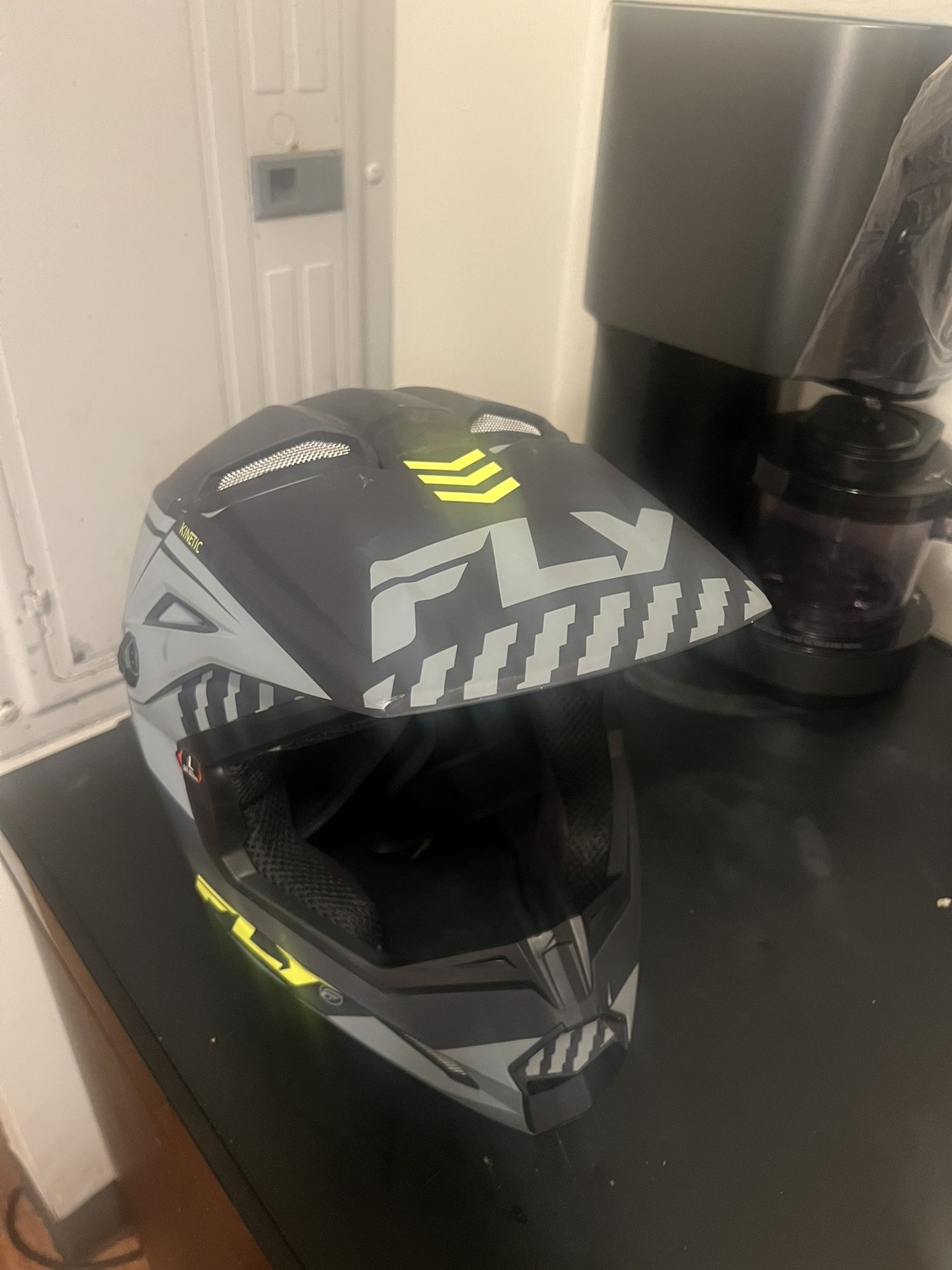 DirtBike/MotorCycle Helmet Size L