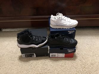 Boys Used Reebok Size 12c