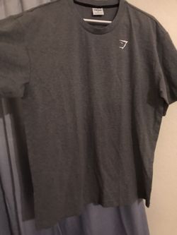 MEN’s GYMSHARK TEE (NWOT, Size medium)