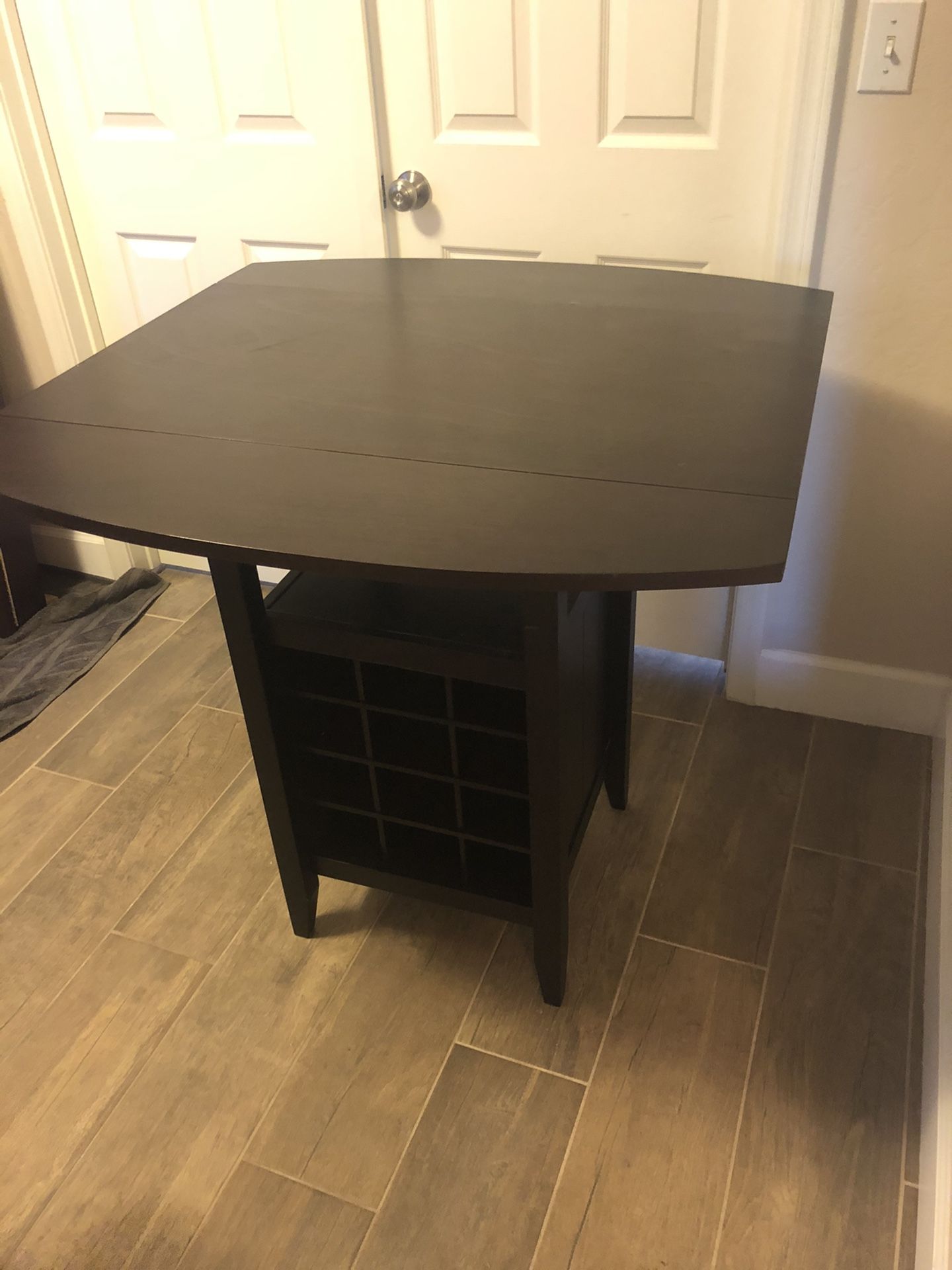 Bistro Table / Kitchen Table