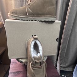 UGG Women’s Neumel Boots
