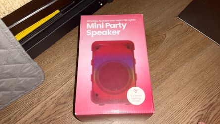 Red mini party speaker