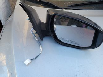 Nissan Sentra Right Mirror