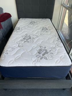 Twin mattress