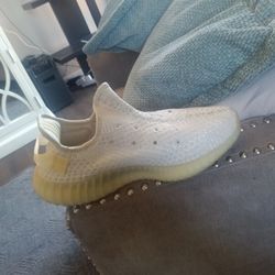Yeezy Boost Adidas  