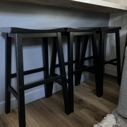 Black Bar Stool Chairs