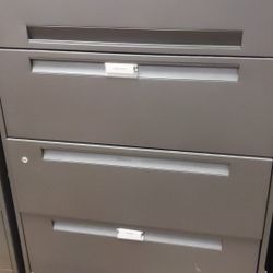 Description: 5 Drawer side filing cabinet (takes standard suspension files) anti tilt mechanism,made metal Colour:black Condition:used