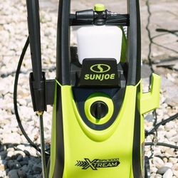 Sunjoe  Cleaning Machine 