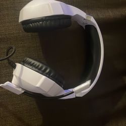 Gaming headset