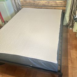 Full Size Platform Bed With Mattress 