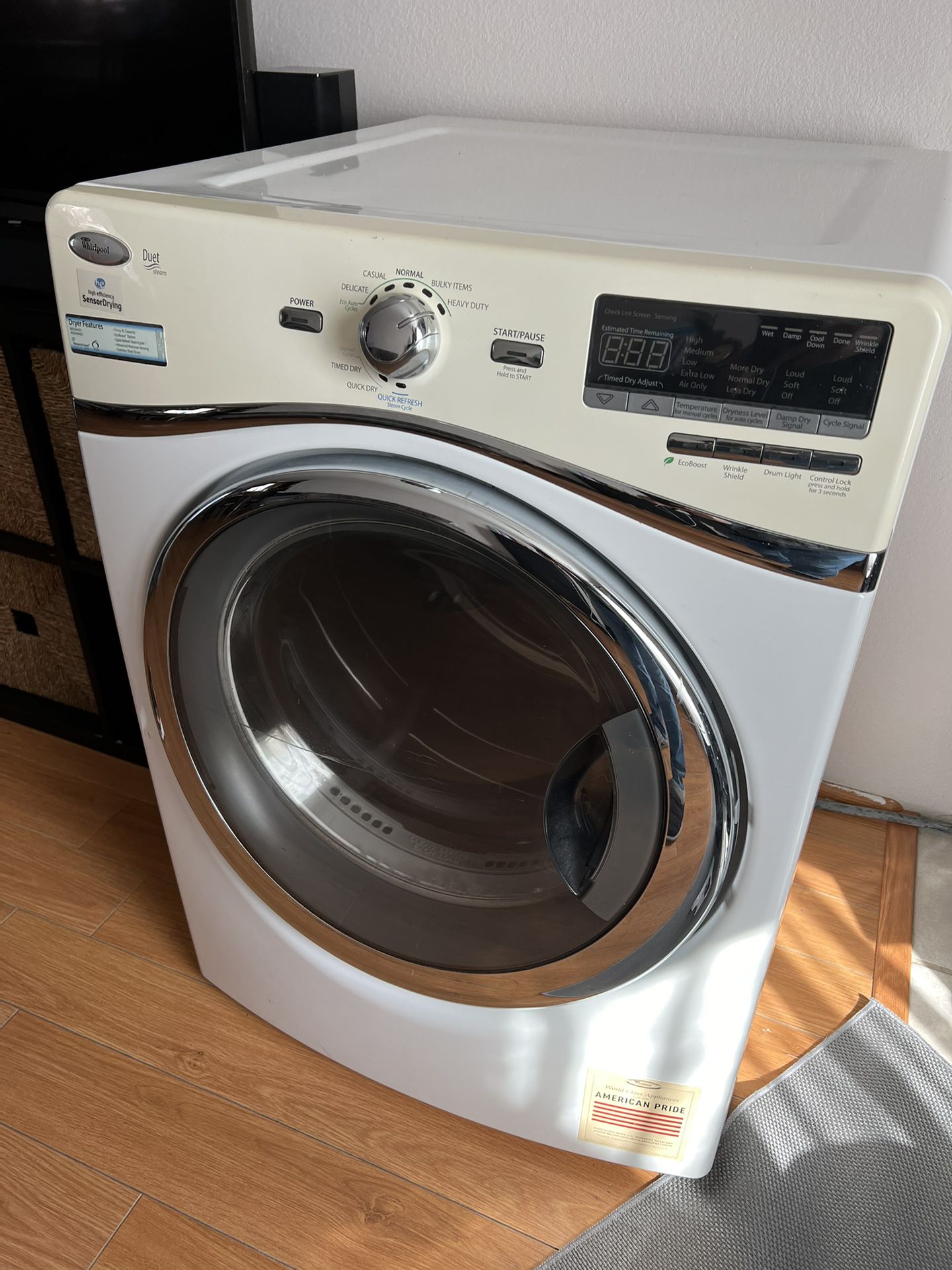 Dryer Machine Whirlpool Duet In Great Condition 