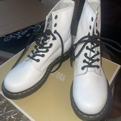 Dr Martens 