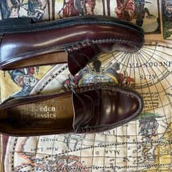 Men Shoes Size 9.5