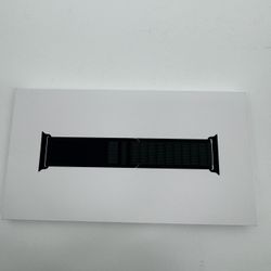 Apple Watch 49mm medium  Black Alpine Loop dark green new in box 
