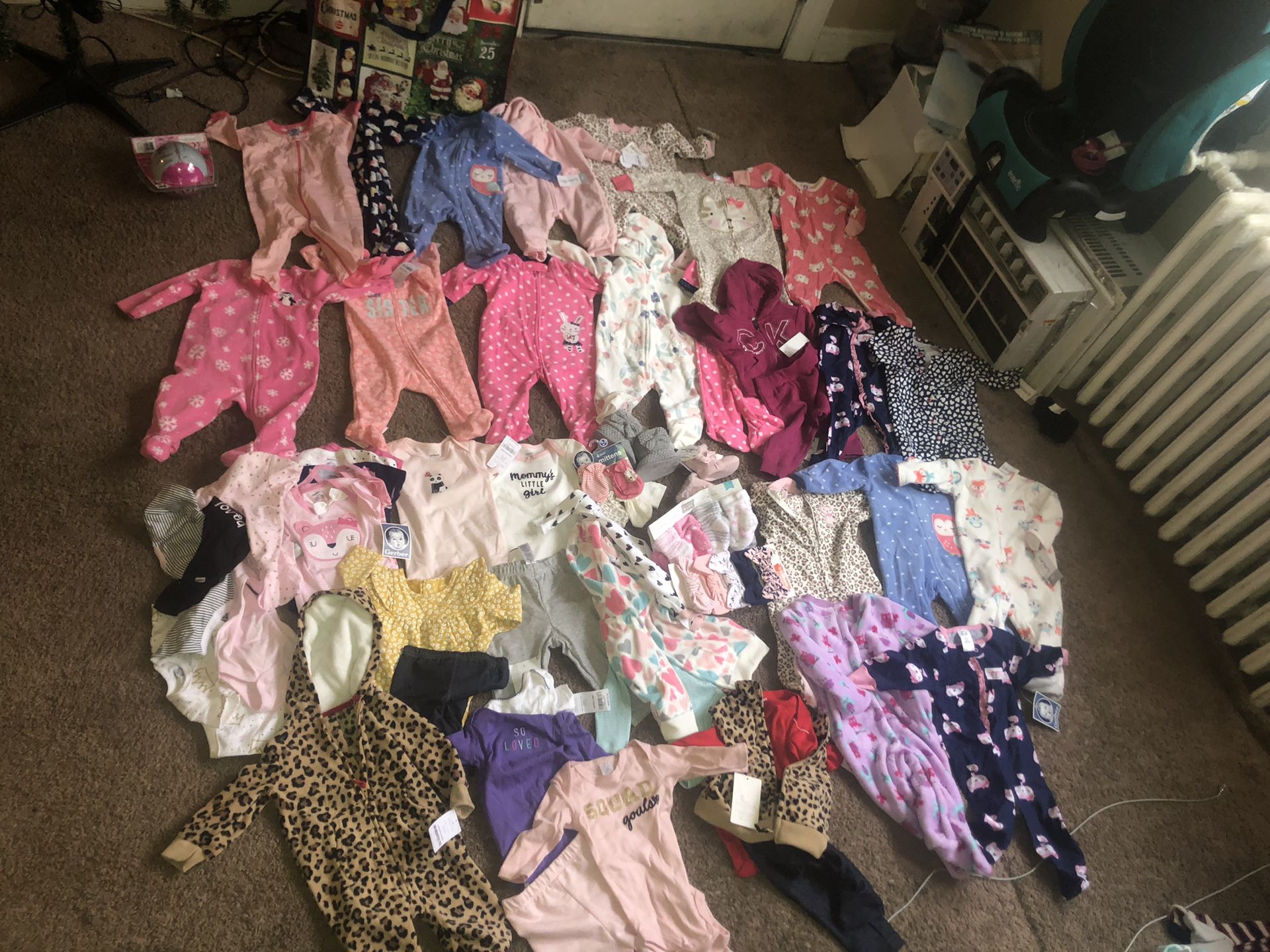 Brand new Carter’s baby girl clothes