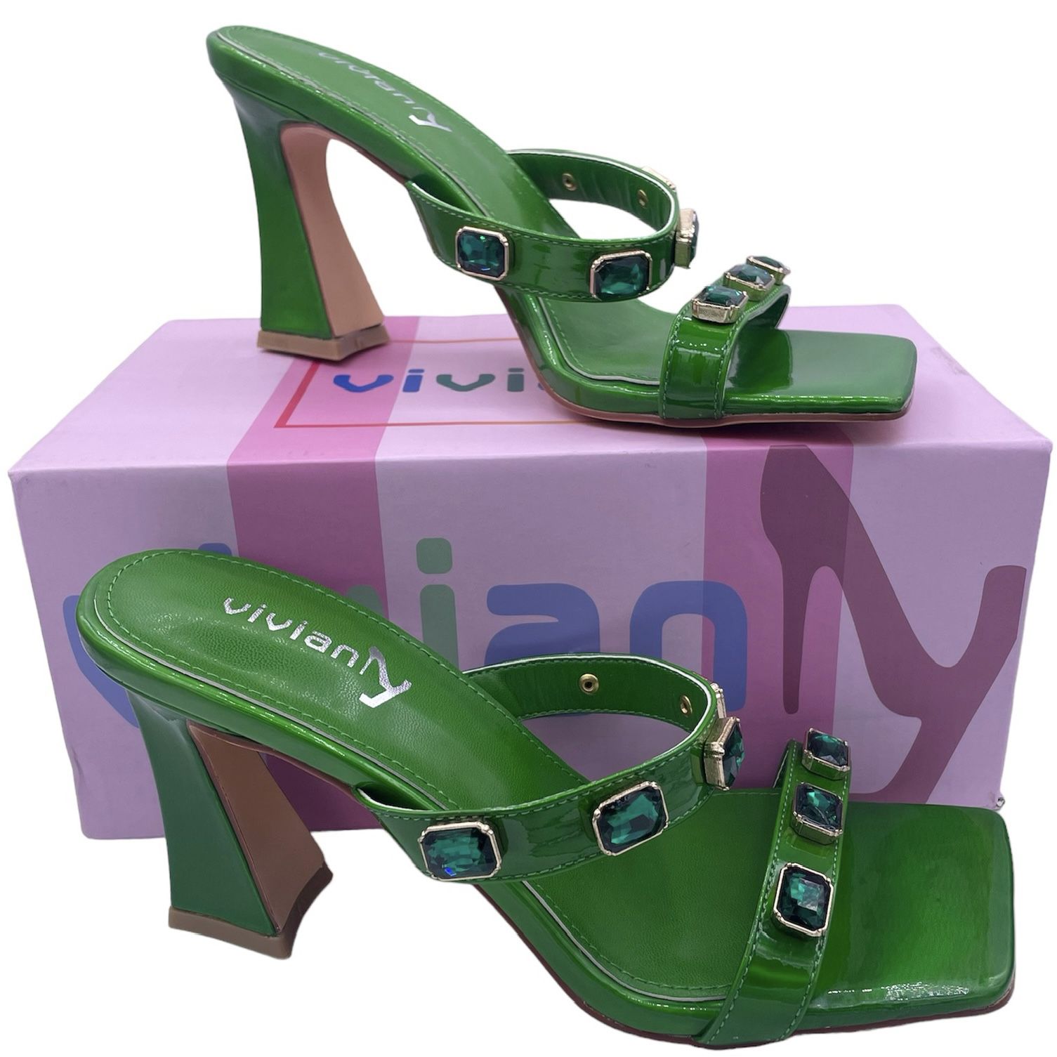 Vivianly squared open toe green heeled sandals diamond detail Size 6