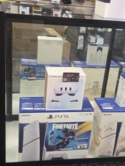 Oculus Metaquest 3 512gb Virtual Reality Headset On Payments With $49 Down