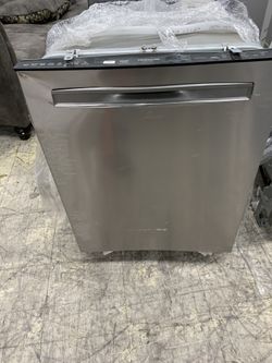 Frigidaire dishwasher In stainless steel new