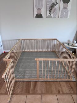 Wood Play Pen