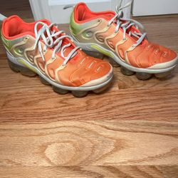 Nike Air Vapormax Sneakers