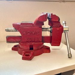 Red swivel bench vise, Home 203 1/2