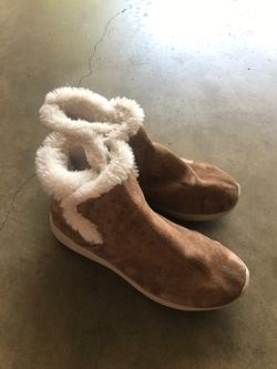 Skechers fur lined boots